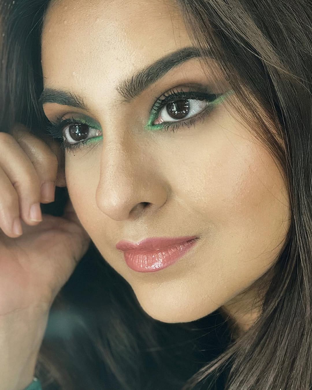 Post 2 by MANSI JOSHI on Instagram (image)