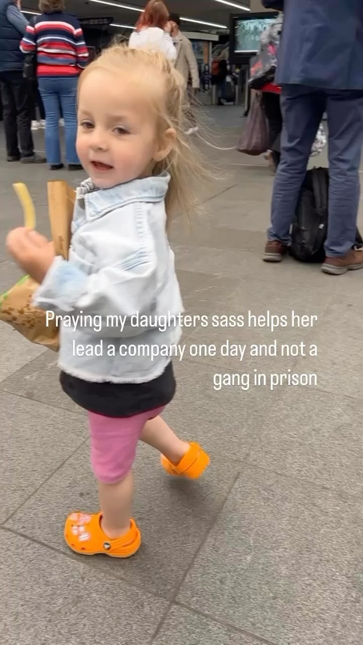 Post 8 by Susanna Wright on Instagram (video)