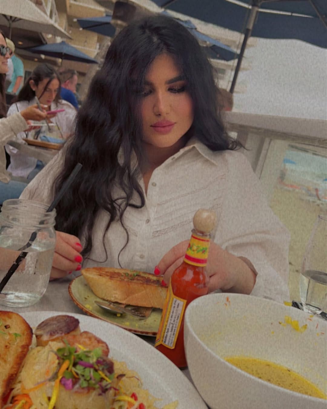 Post 5 by Hadeel Alsamarae on Instagram (image)