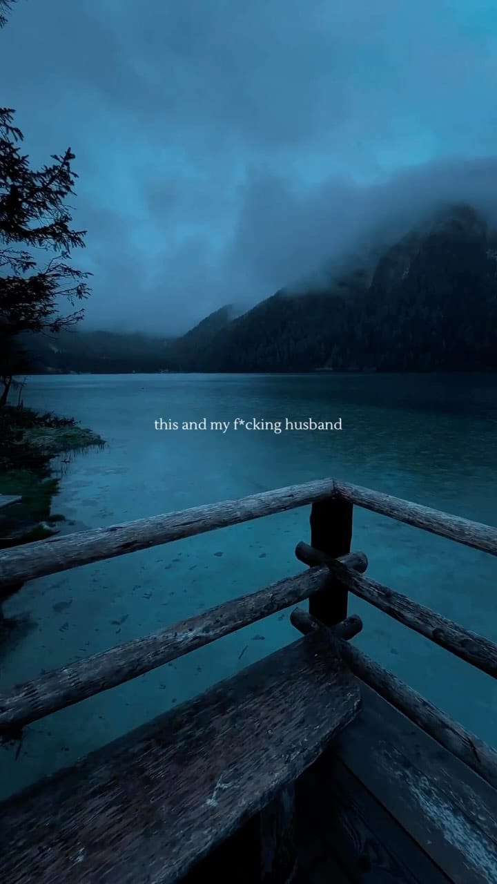 Post 8 by 𝑠𝑎𝑚𝑎𝑛𝑡ℎ𝑎 𝑧𝑖𝑚𝑚𝑒𝑟𝑚𝑎𝑛 🌻 | 𝑇𝑟𝑎𝑣𝑒𝑙，𝐶𝑜𝑛𝑡𝑒𝑛𝑡 𝐶𝑟𝑒𝑎𝑡𝑜𝑟 on Instagram (video)