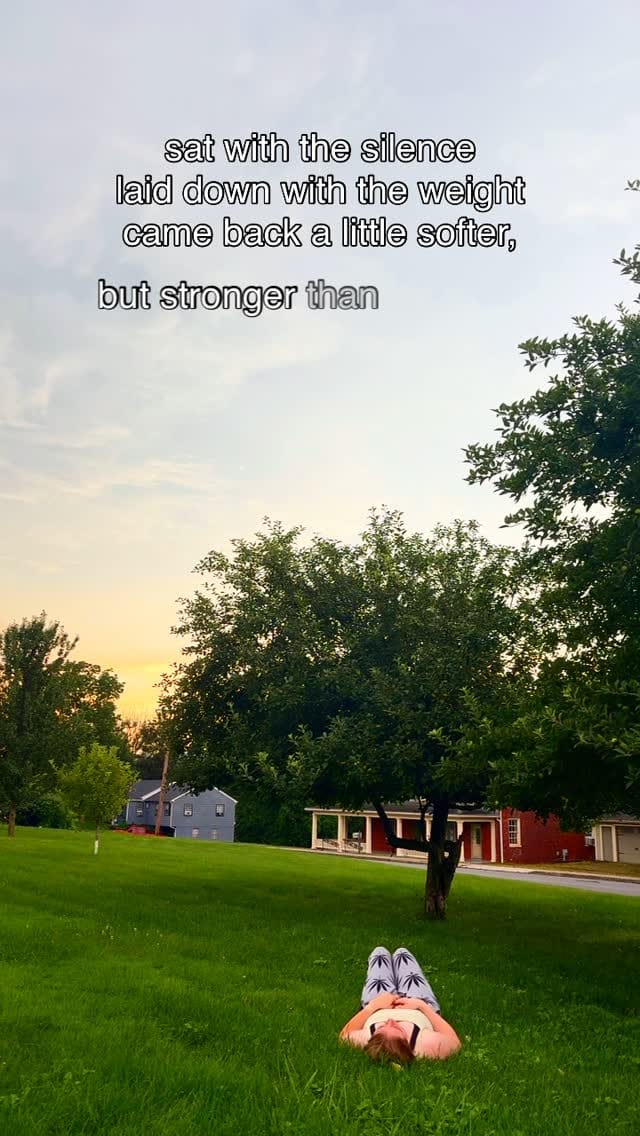 Post 2 by 𝑠𝑎𝑚𝑎𝑛𝑡ℎ𝑎 𝑧𝑖𝑚𝑚𝑒𝑟𝑚𝑎𝑛 🌻 | 𝑇𝑟𝑎𝑣𝑒𝑙，𝐶𝑜𝑛𝑡𝑒𝑛𝑡 𝐶𝑟𝑒𝑎𝑡𝑜𝑟 on Instagram (video)