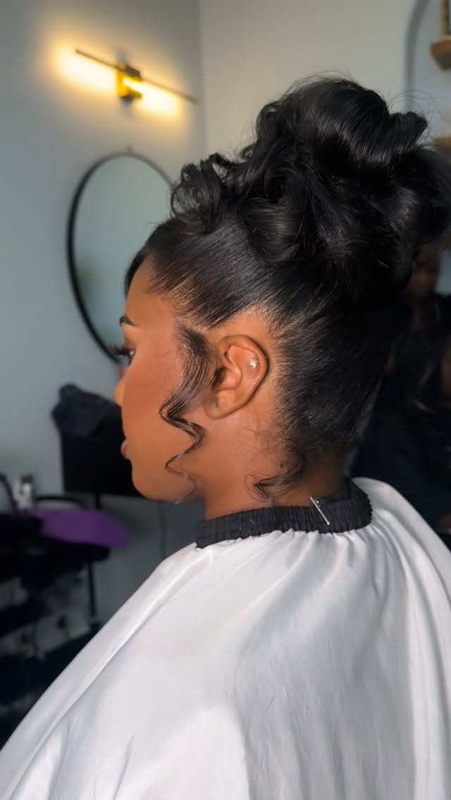 Post 4 by Hair Artist on Instagram (video)