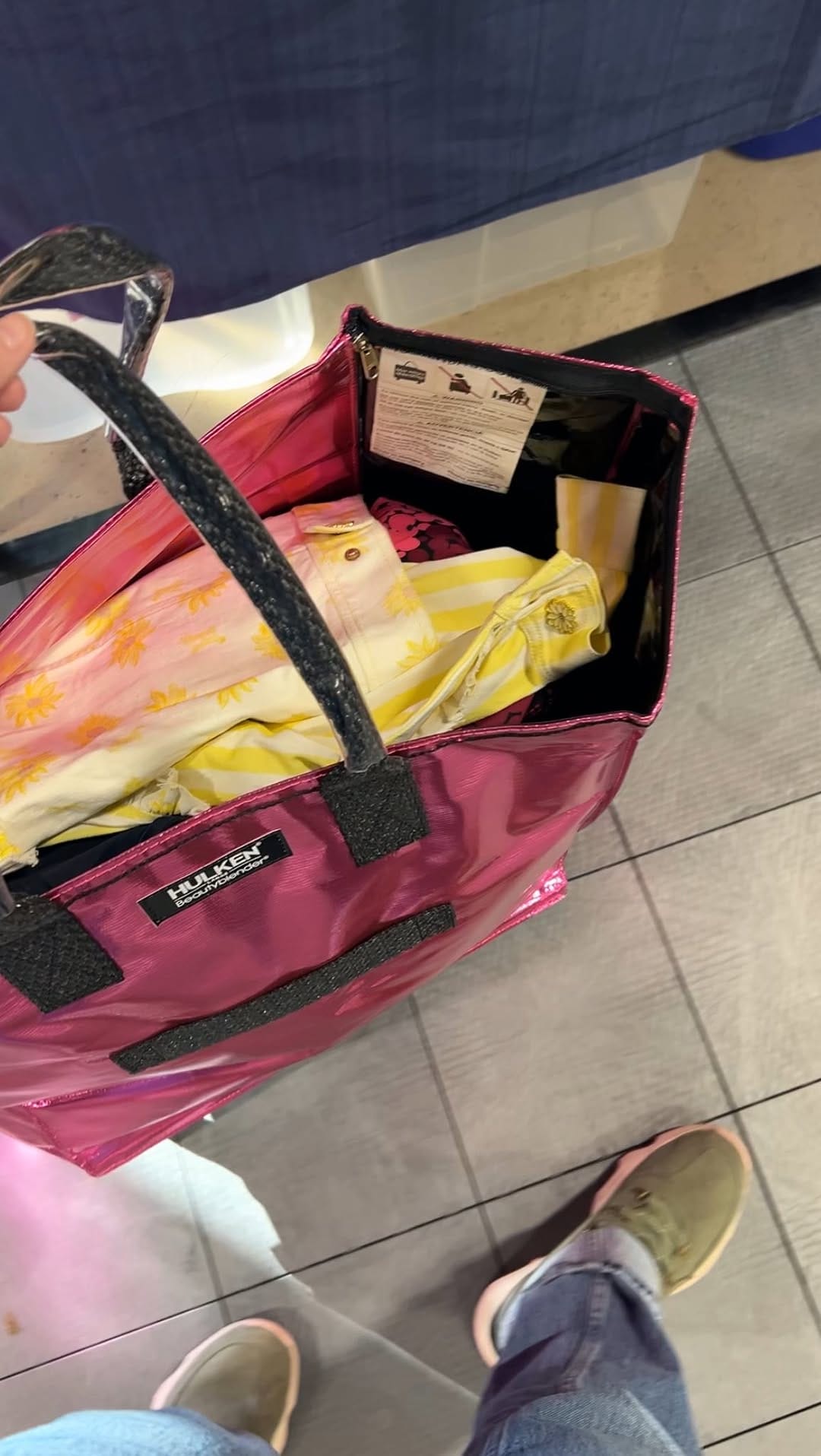 Post 5 by Amber | Reseller & Iowa Girl on Instagram (video)