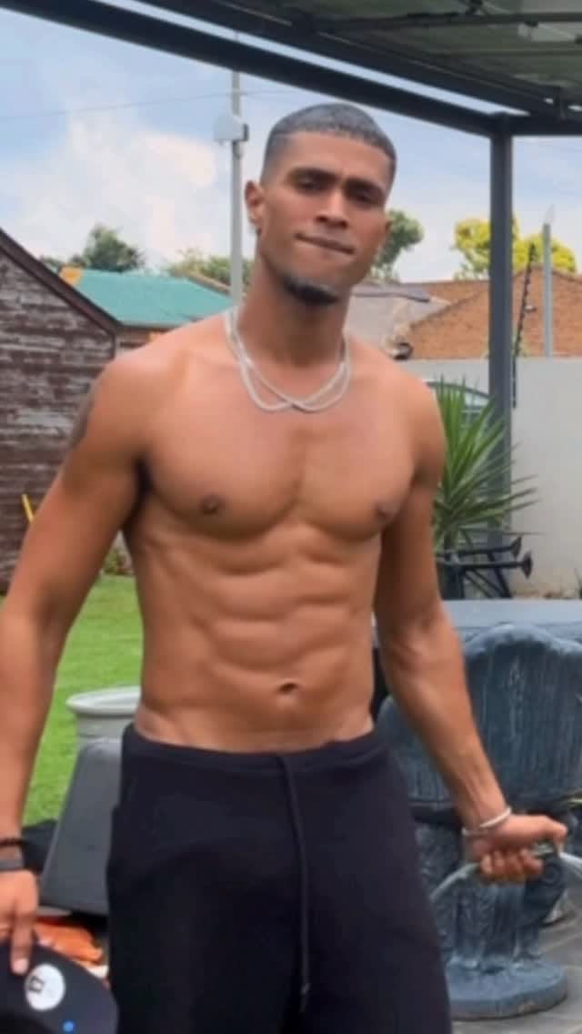 Post 4 by Lyle Anthony on Instagram (video)