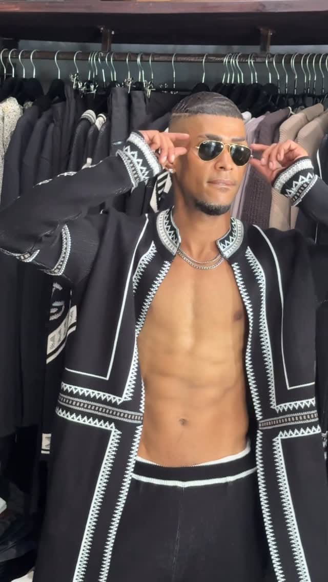 Post 8 by Lyle Anthony on Instagram (video)