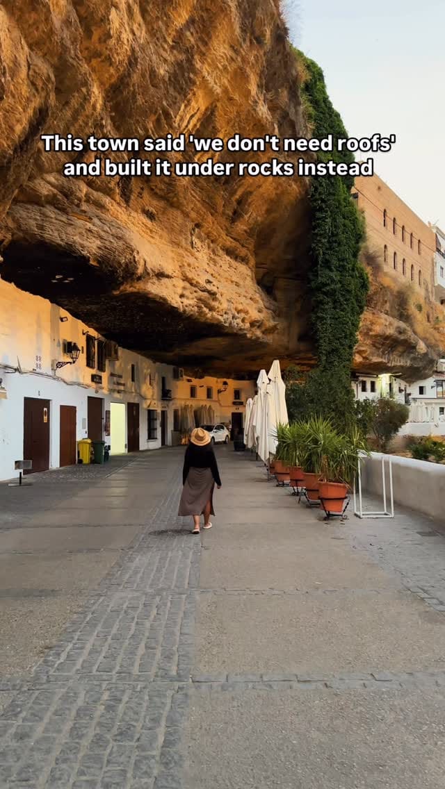 Post 5 by 𝐃𝐫𝐢𝐬𝐡𝐭𝐢 | Road Trips & Unique Places on Instagram (video)