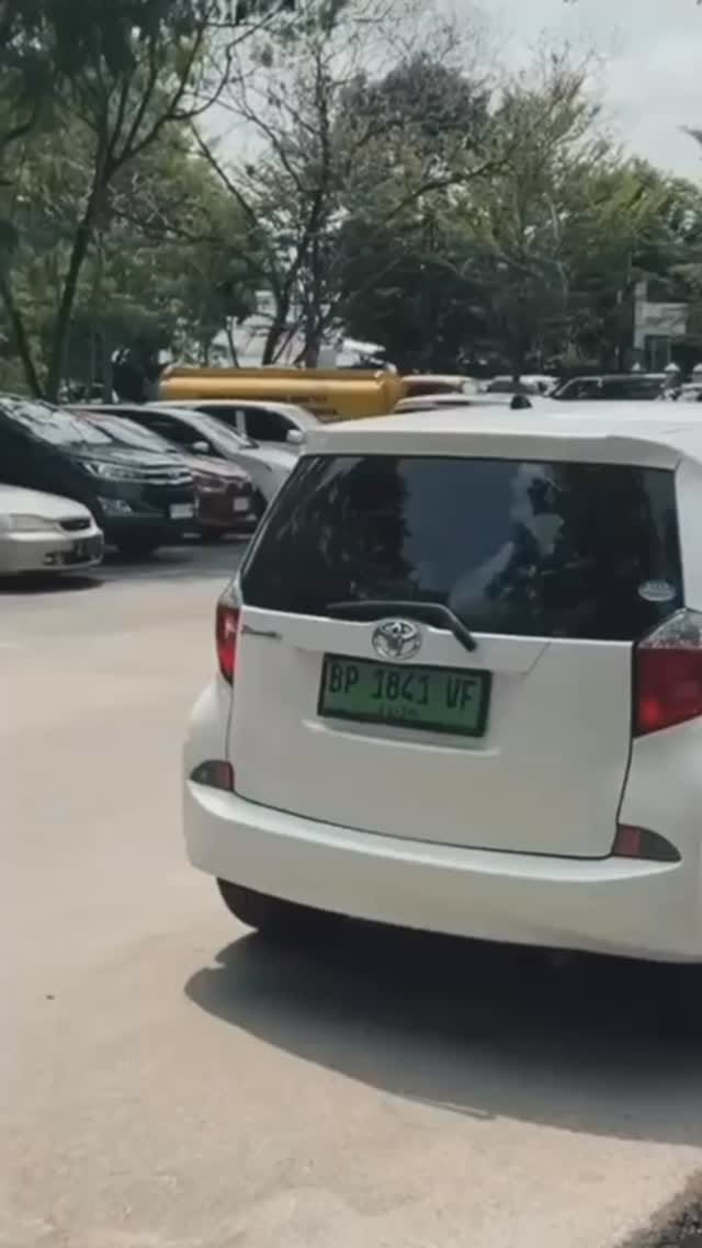 Post 1 by momobil.id | Part of Adira Finance on Instagram (video)