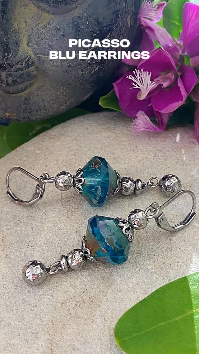 Post 8 by Bellaforma Jewelry on Instagram (video)
