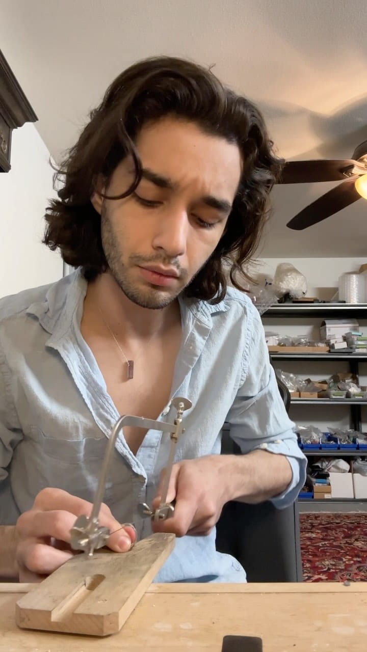 Post 10 by Empire Gems International on Instagram (video)