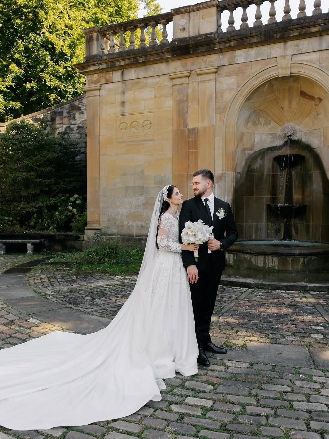 Post 4 by LILIA CHERESHNIA WEDDING PHOTOGRAPHER on Instagram (carousel)