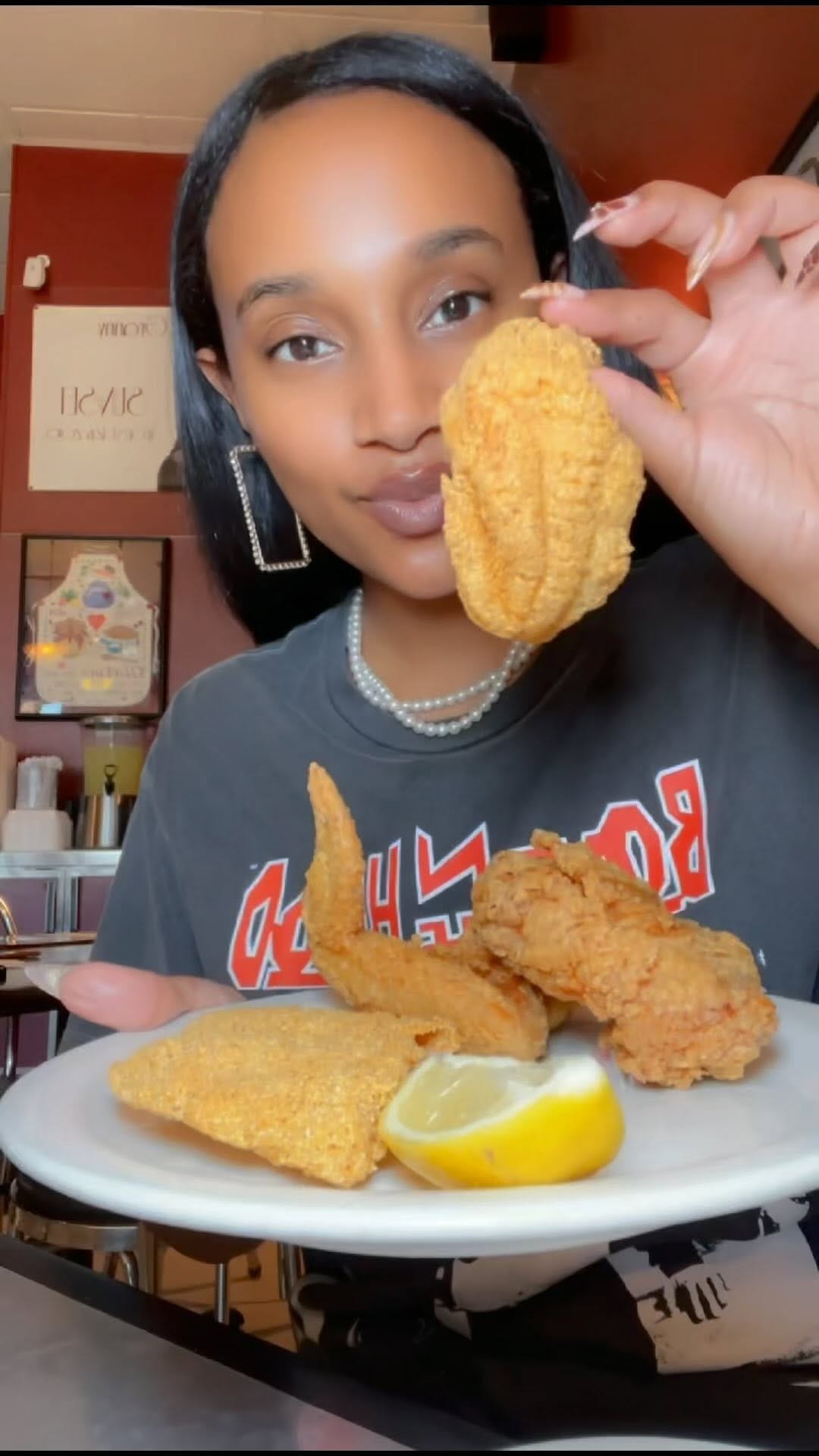Post 9 by 🇪🇹 • FOODIE • TRAVEL • LIFESTYLE on Instagram (video)