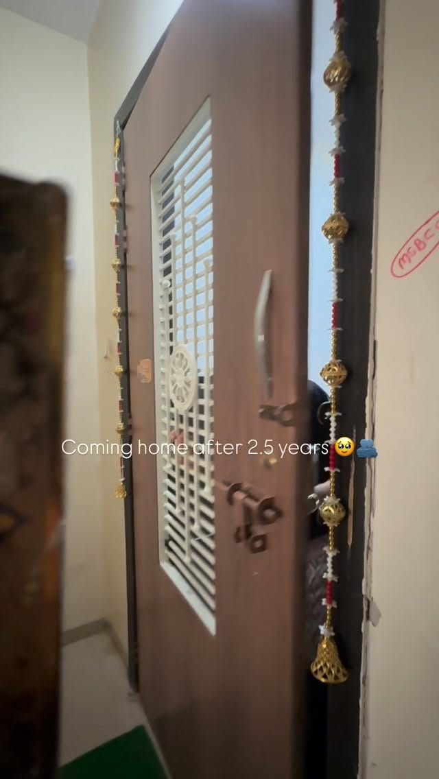 Post 1 by <Khushi Patil> on Instagram (video)