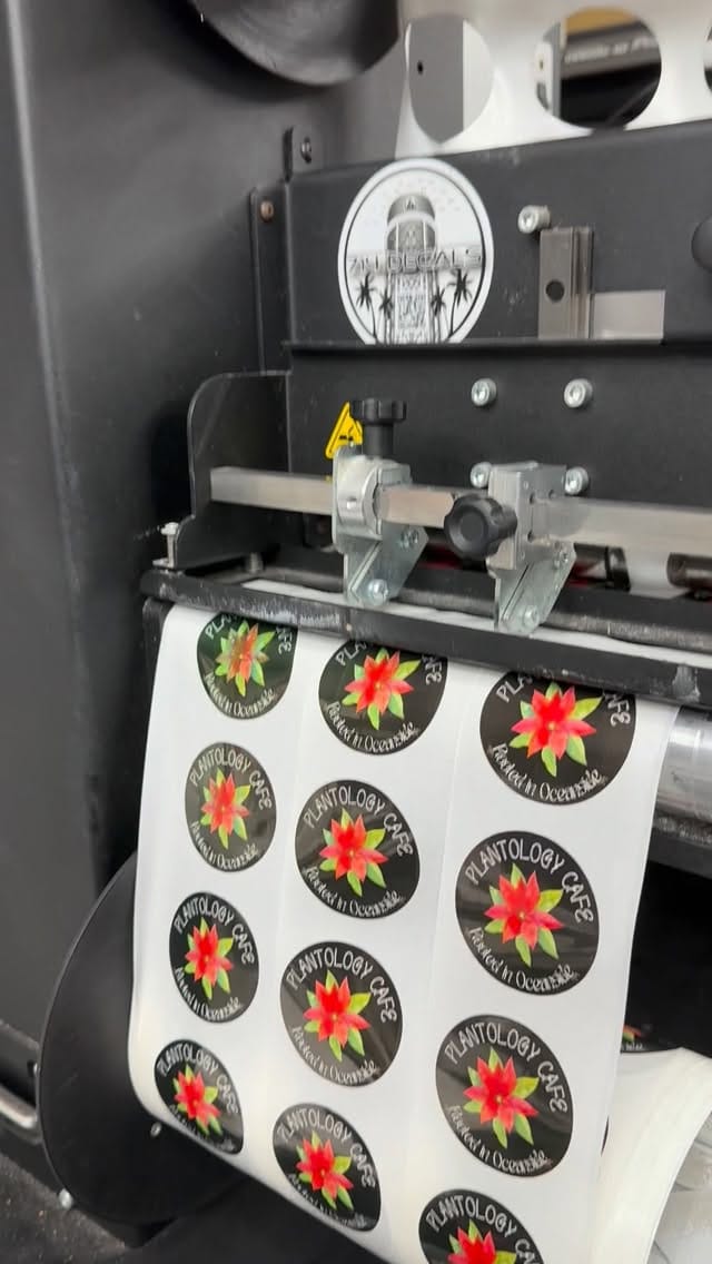Post 9 by -714-DECALS on Instagram (video)