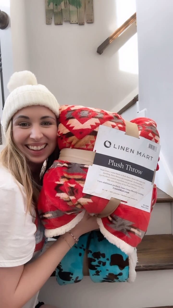 Post 9 by Linen Mart on Instagram (video)