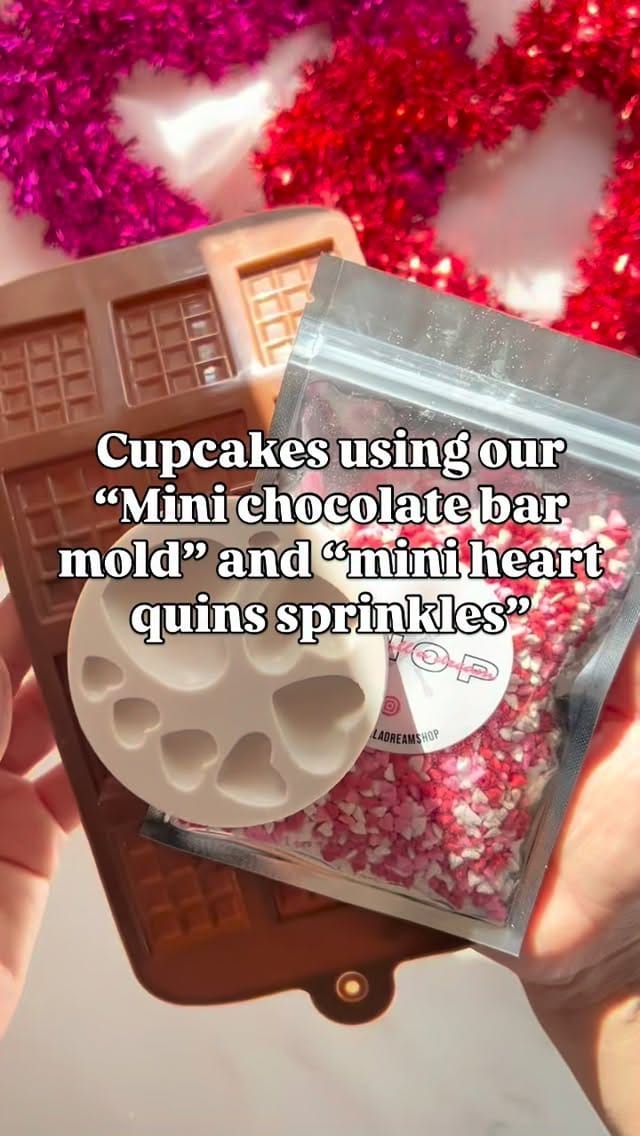 Post 3 by Baking/Cake Supplies >  Molds| Embossers| Choc Colouring & More! on Instagram (video)