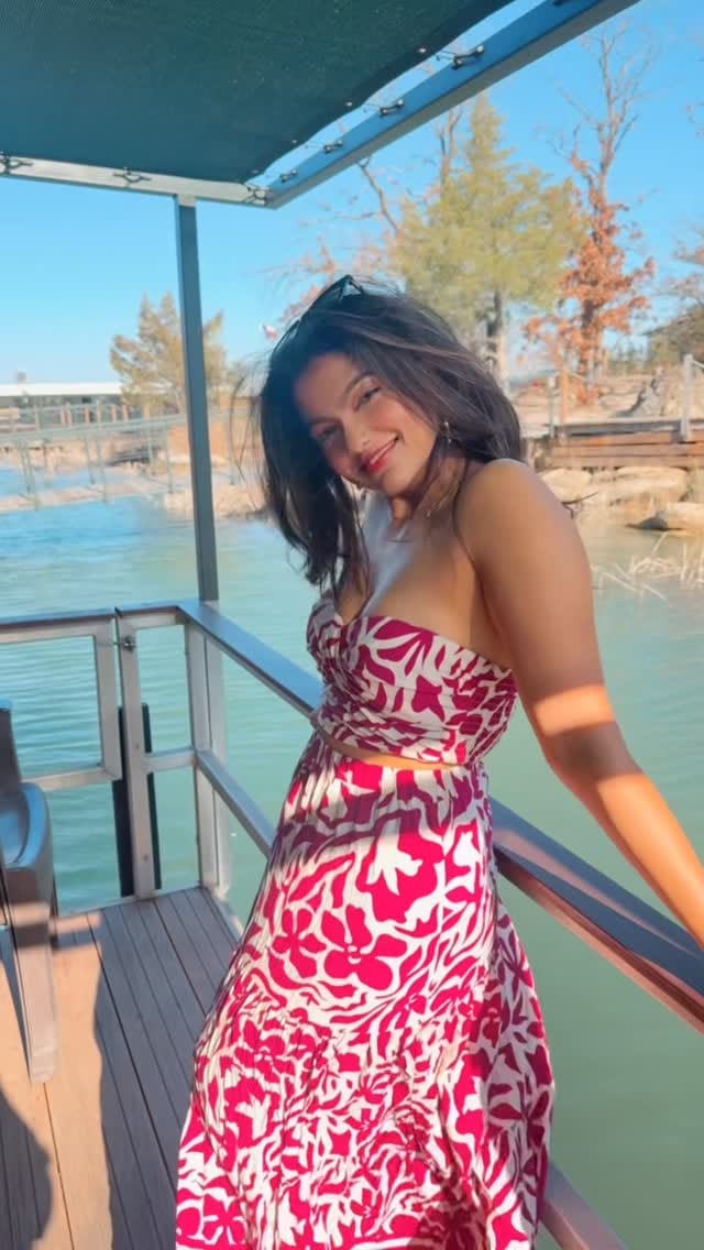 Post 6 by Navya Darbha on Instagram (video)