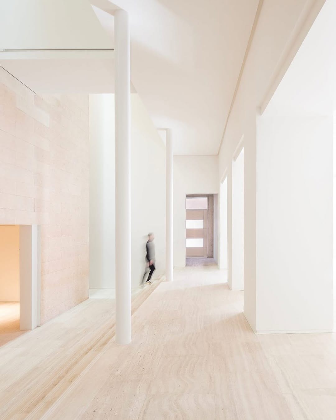 Post 1 by MARIA MILANS I STUDIO on Instagram (carousel)