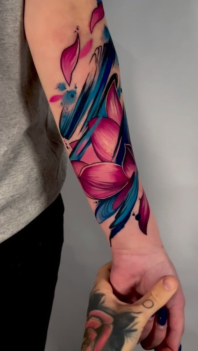 Post 3 by Tattoos by Olive on Instagram (video)