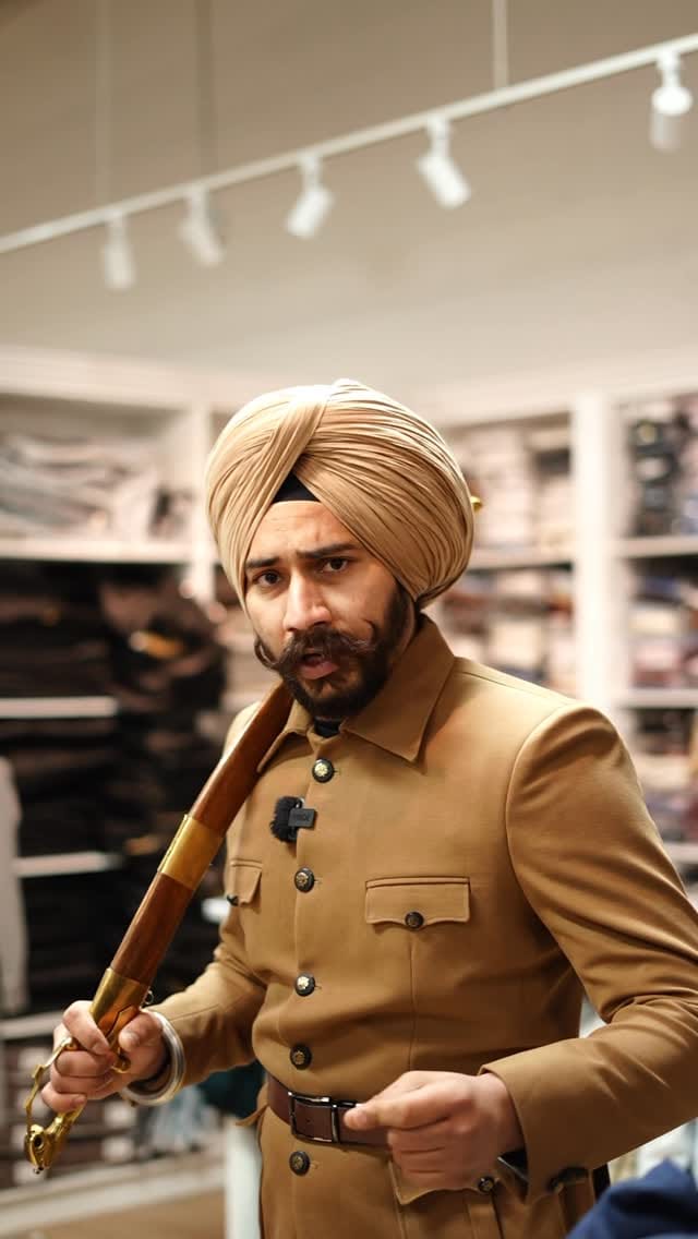 Post 5 by Fashioniq canada on Instagram (video)