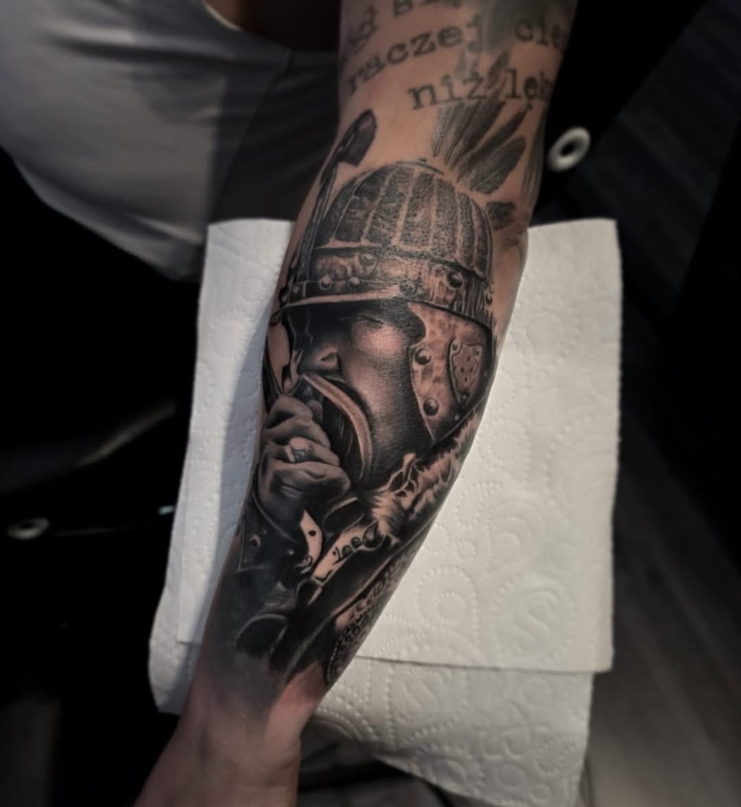 Post 8 by HAUS OF SWEET POISON | TATTOO STUDIO on Instagram (image)