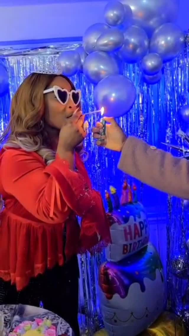 Post 5 by DE FAB HAIR INTERNATIONAL on Instagram (video)