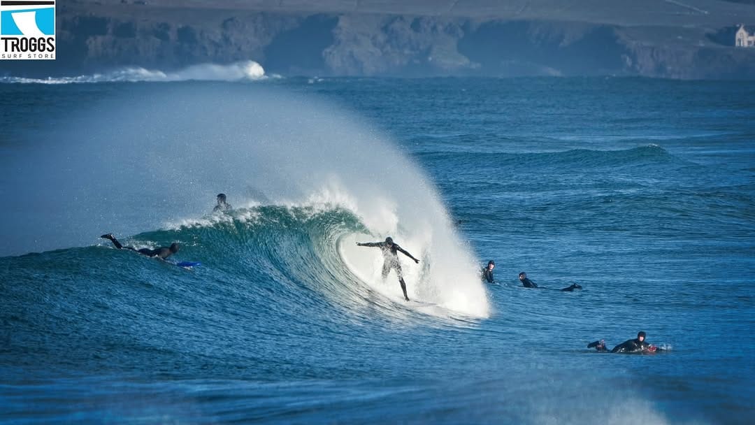 Post 6 by Andrew Hill on Instagram (image)