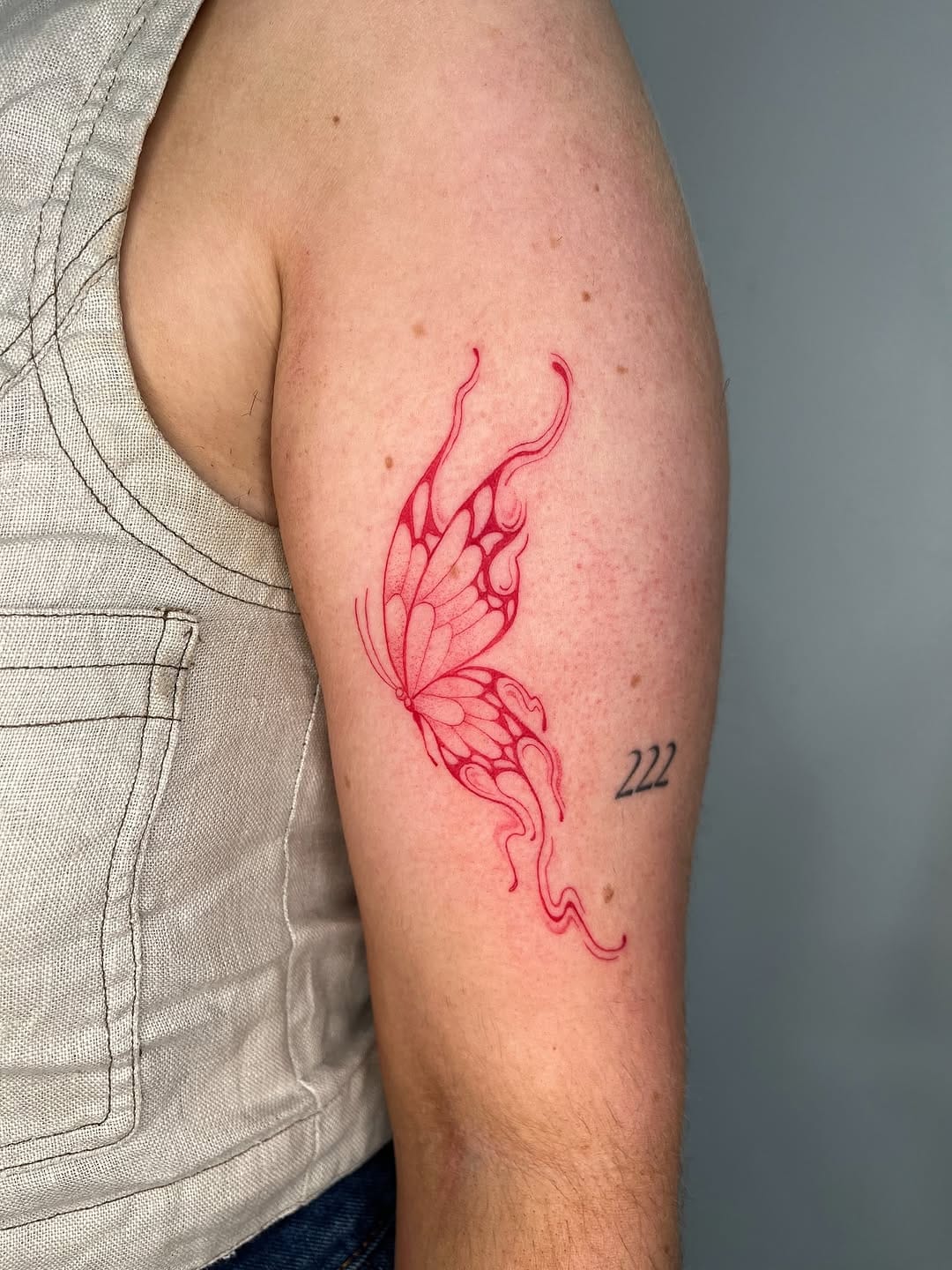 Post 6 by Fine Line•Traditional•Realism on Instagram (carousel)