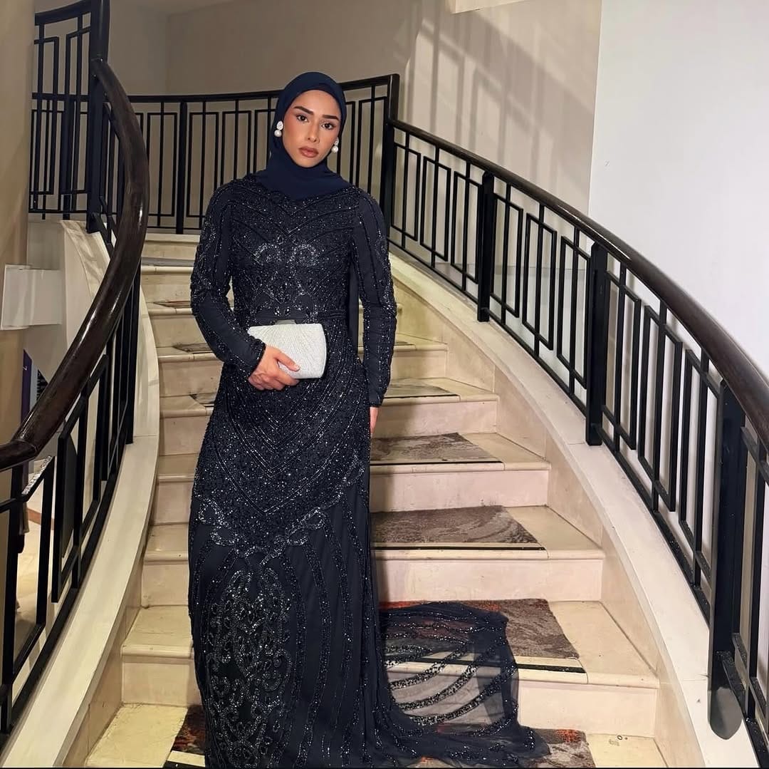 Post 4 by Shimmi Dresses on Instagram (carousel)