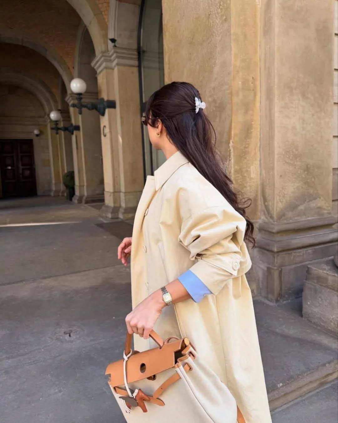 Post 5 by Helene Bauer on Instagram (image)