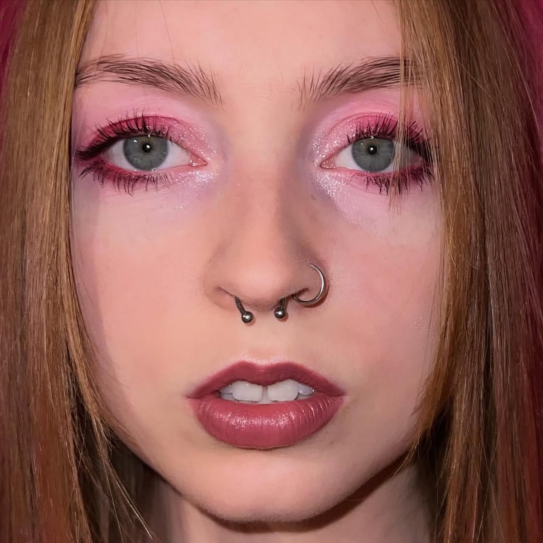 Post 8 by Mia Kitty on Instagram (carousel)