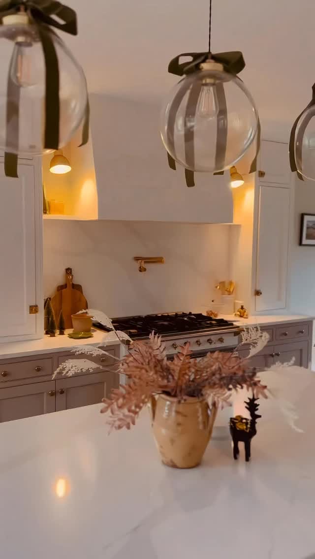 Post 5 by Mullan Lighting on Instagram (video)