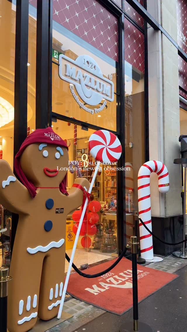 Post 5 by Knightsbridge, London on Instagram (video)