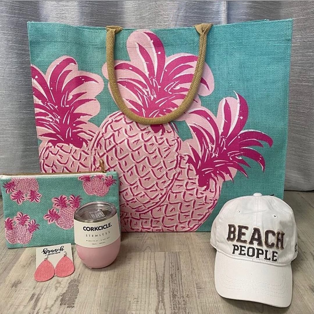 Post 2 by The Merry Market on Instagram (image)