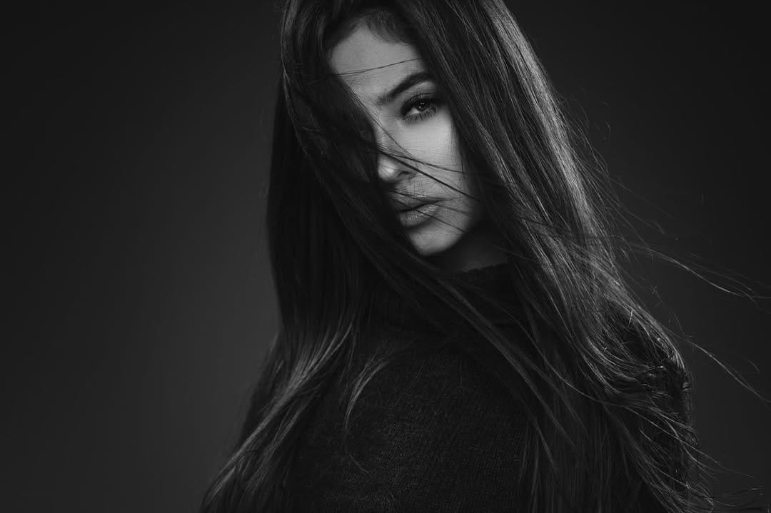 Post 9 by AMELIA TROCHIMCZUK on Instagram (carousel)