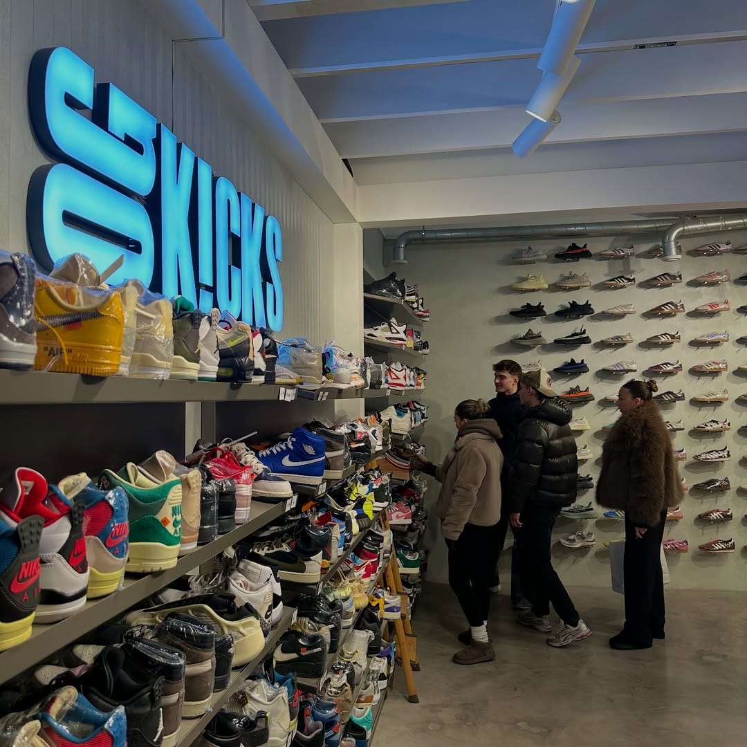 Post 1 by OG Kicks on Instagram (carousel)