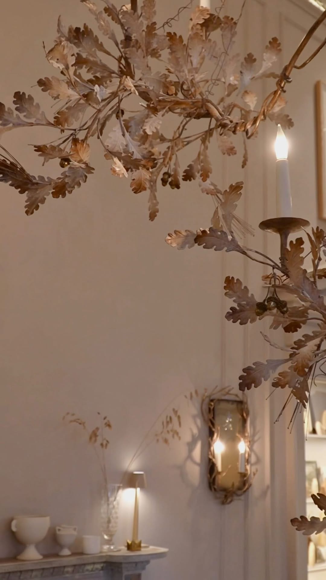 Post 2 by Victoria Davar on Instagram (video)