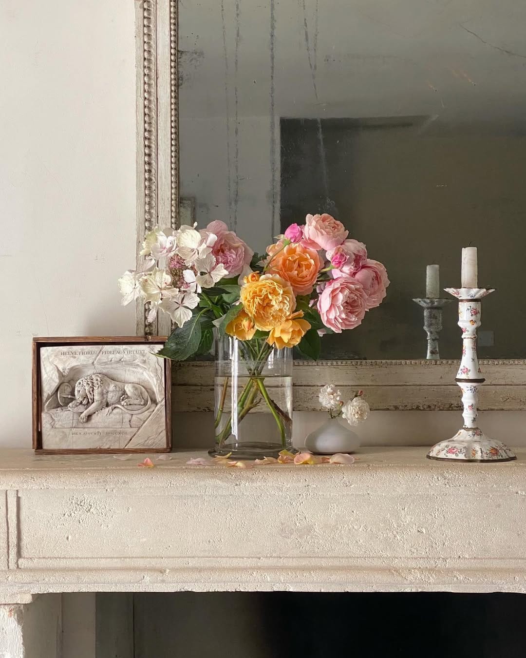 Post 9 by Victoria Davar on Instagram (image)