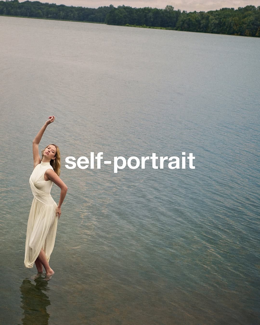Post 10 by SELF-PORTRAIT on Instagram (image)