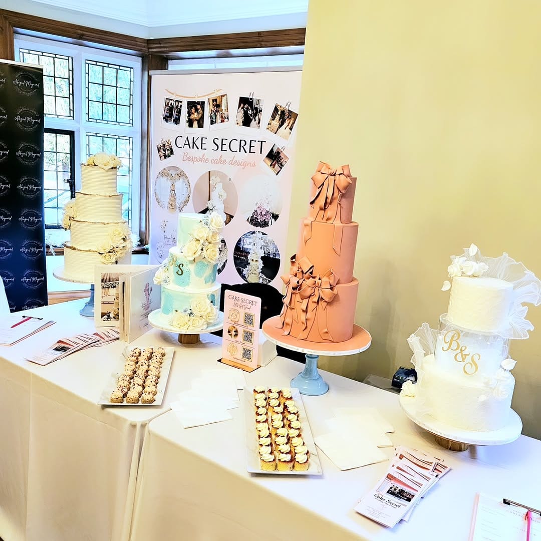 Post 6 by #Cake Secret on Instagram (carousel)