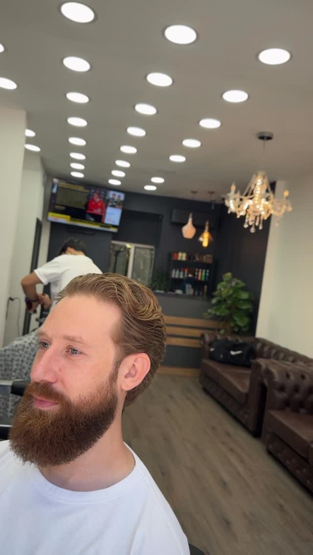 Post 5 by AKO on Instagram (video)