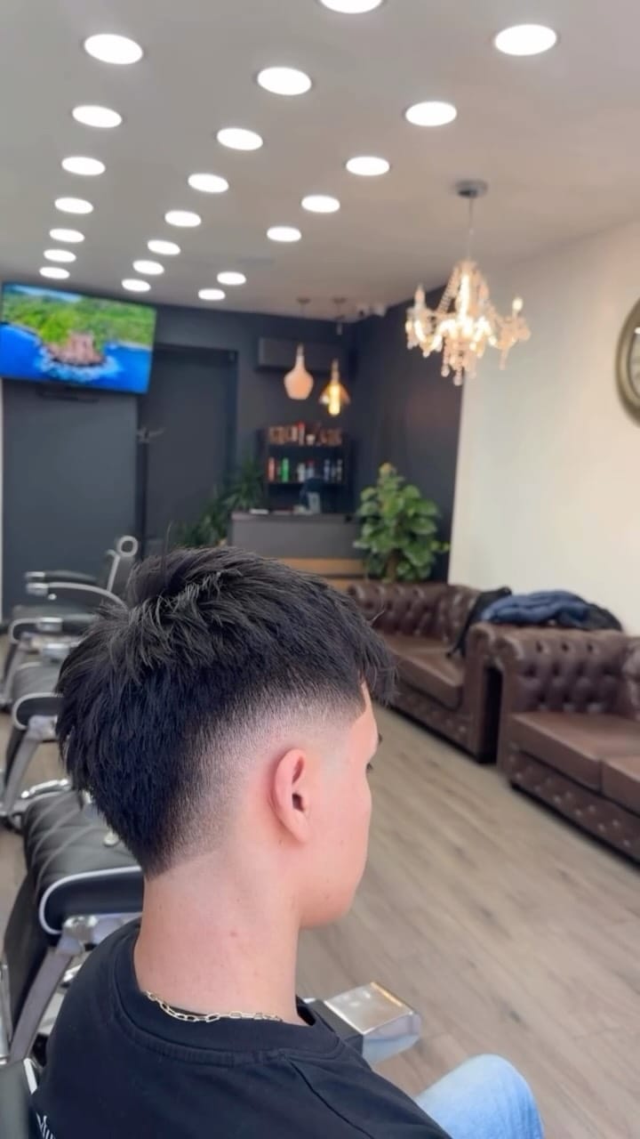 Post 1 by AKO on Instagram (video)