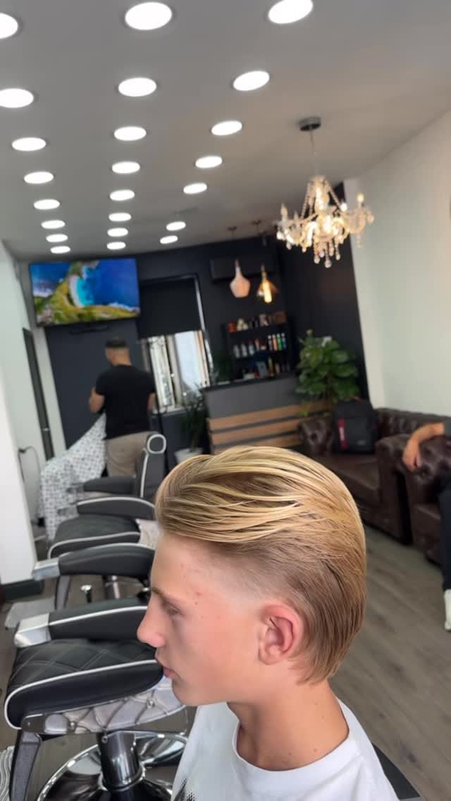 Post 3 by AKO on Instagram (video)