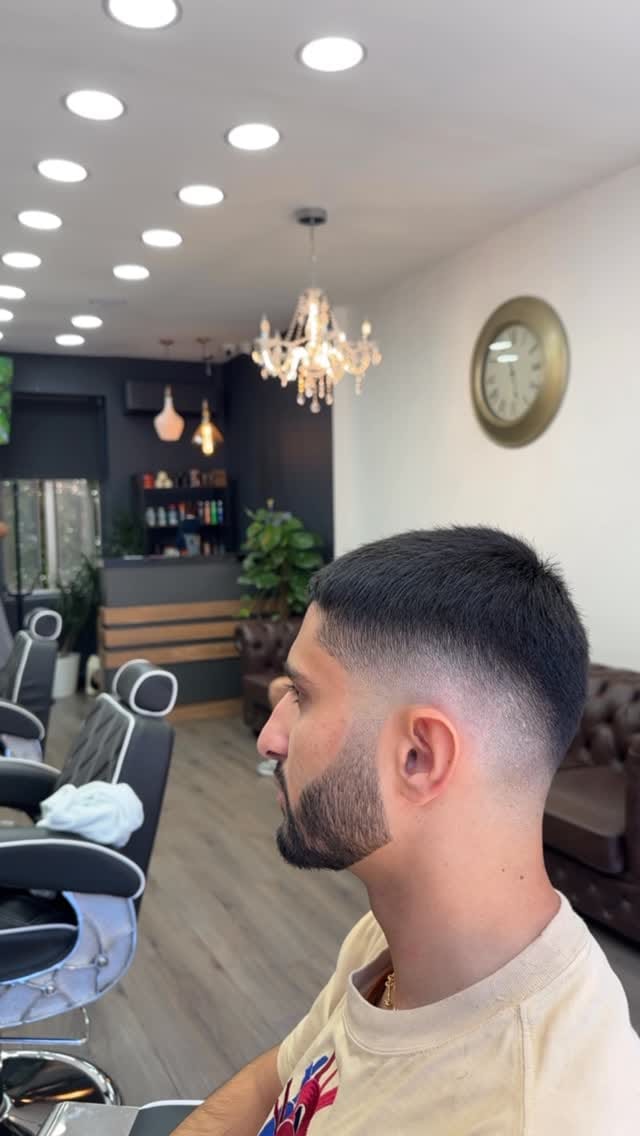 Post 6 by AKO on Instagram (video)