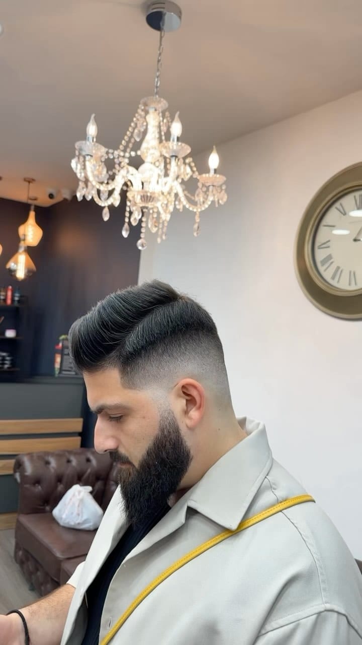 Post 8 by AKO on Instagram (video)