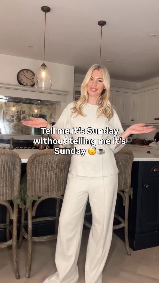 Post 2 by SilkFred.com on Instagram (video)