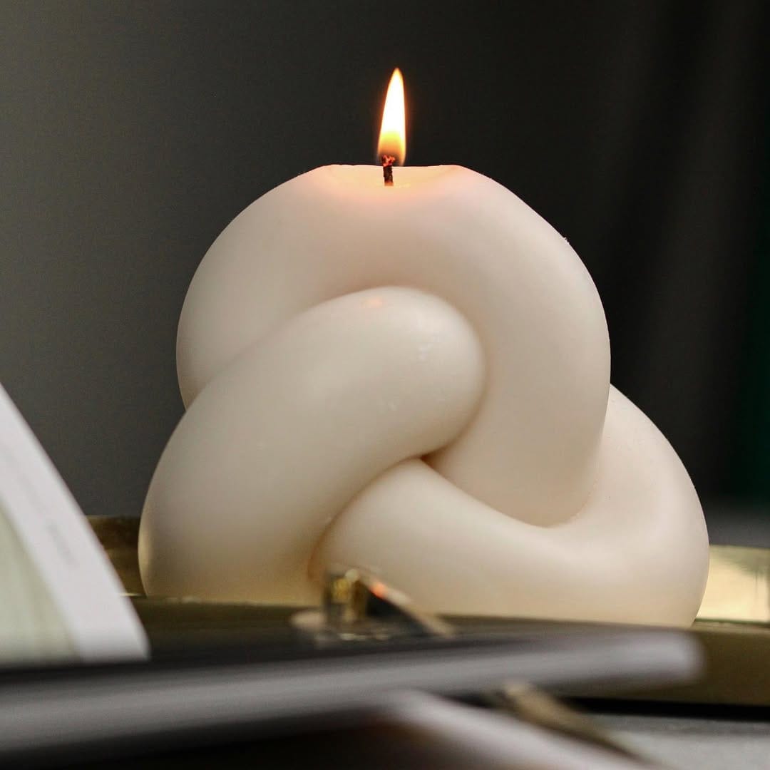 Post 4 by Luxury Candle Studio on Instagram (image)