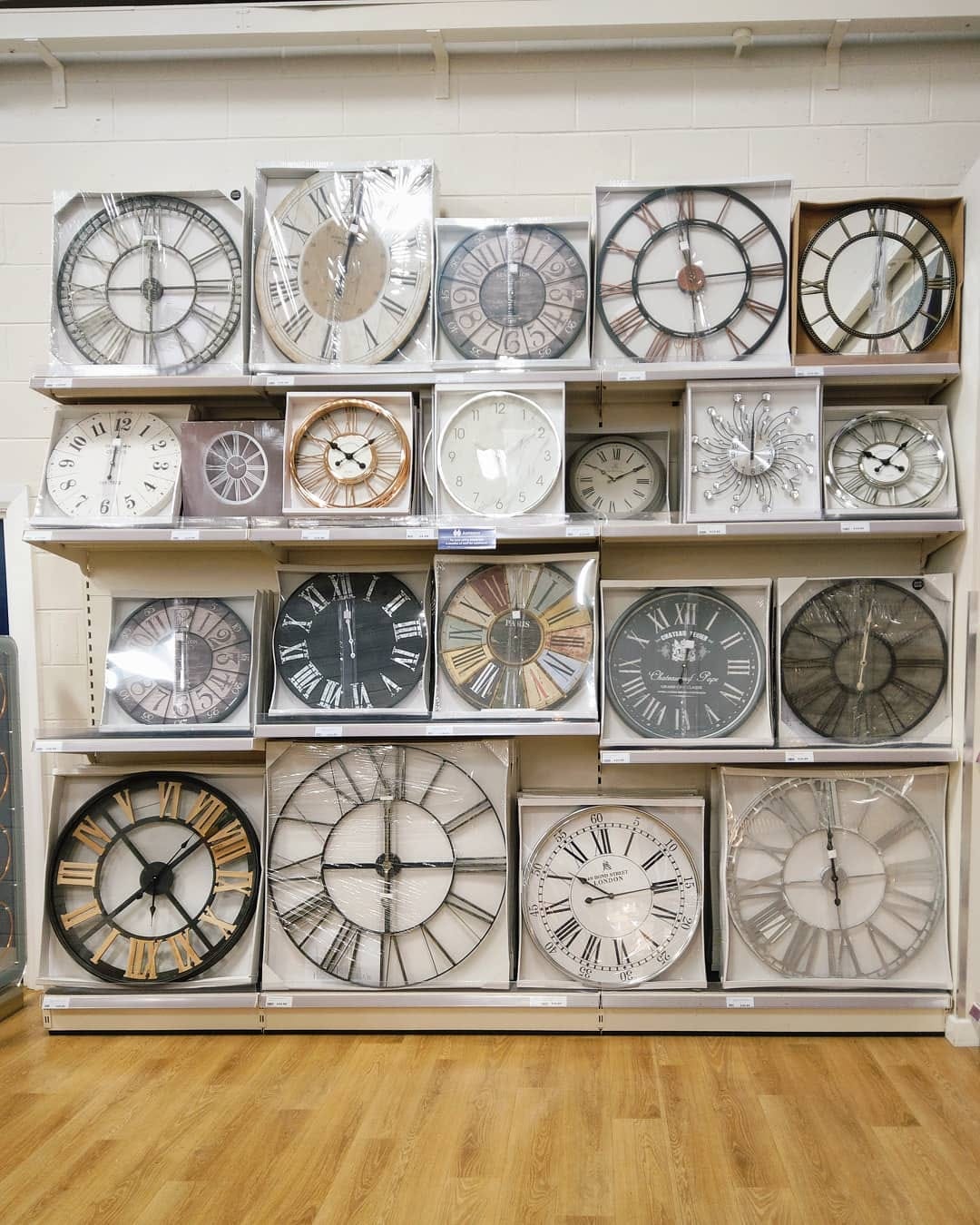 Post 5 by Pretty Home Decor UK on Instagram (image)