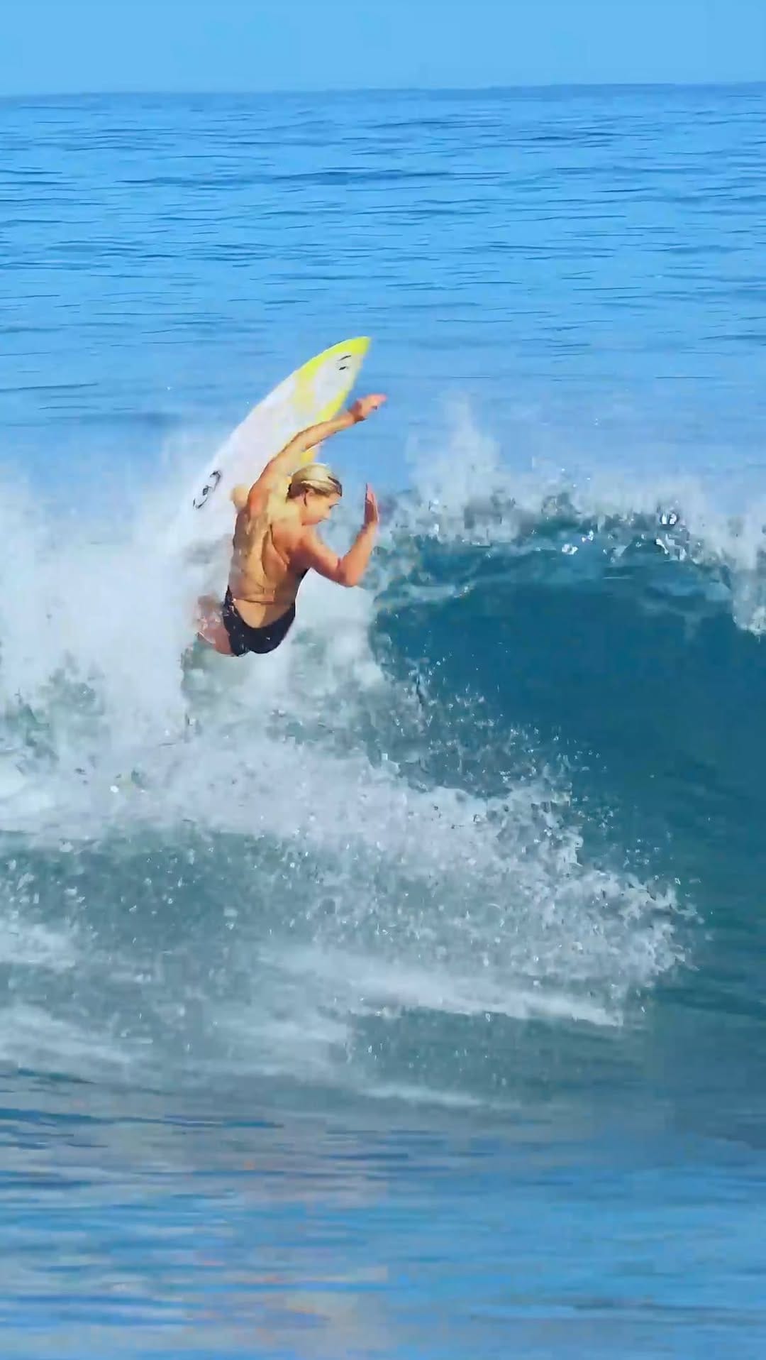 Post 6 by Red Bull Surfing 🏄‍♂️ on Instagram (video)