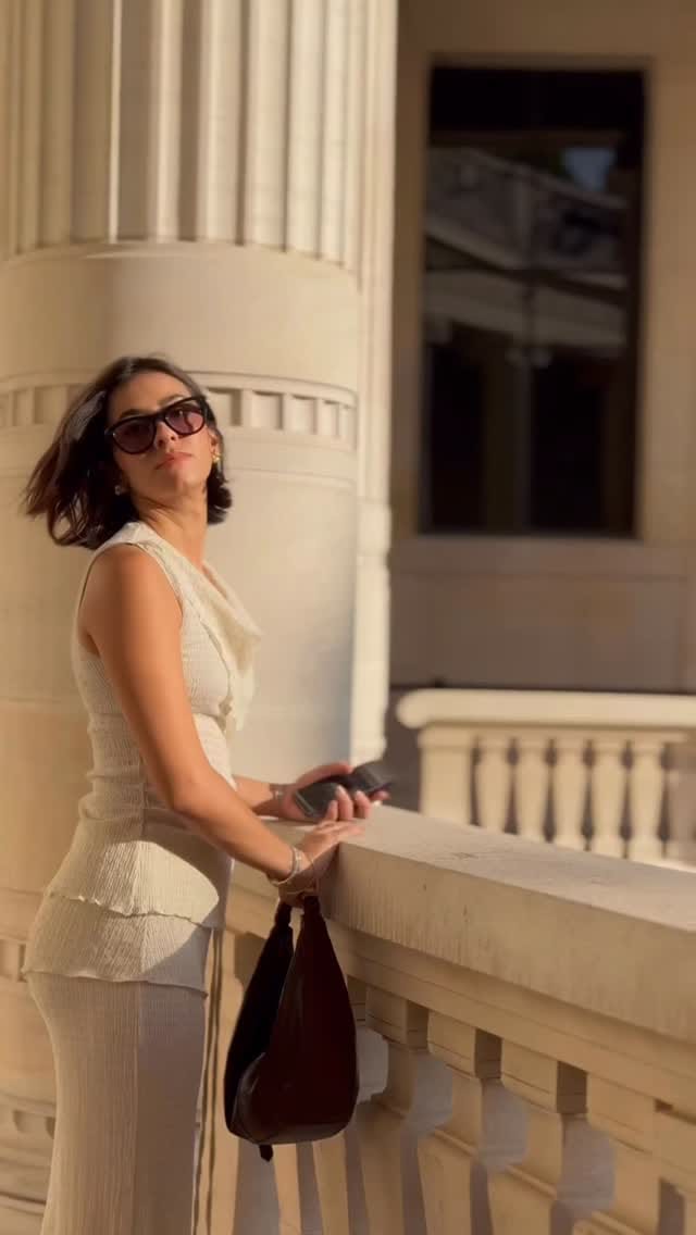 Post 6 by THAIS AGUIAR on Instagram (video)