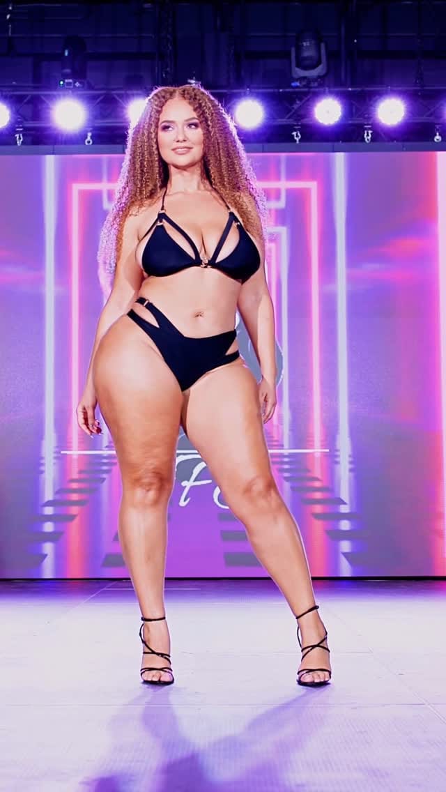 Post 6 by House of Paradise LLC ™️ on Instagram (video)